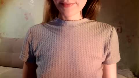 Lisa online show from December 21, 2024, 1:36 am