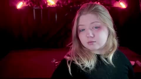 TinkerrBelll online show from January 6, 2026, 8:01 pm