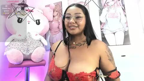 tinna noa online show from April 8, 2026, 2:44 am