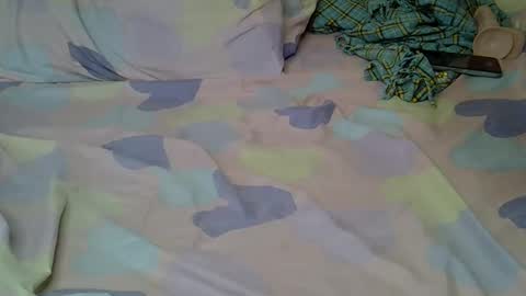 tinny_hub online show from November 29, 2025, 2:20 pm