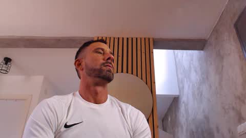 tinoclandestino online show from February 2, 2025, 3:07 pm