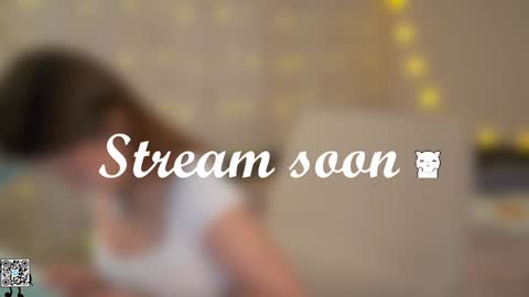 Snapshot of tiny_miracle chatting on January 24, 2025, 9:06 am Lyssa online show from January 24, 2025, 9:06 am