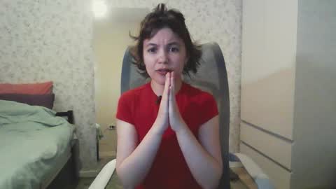 Snapshot of tiny_miracle chatting on February 17, 2026, 4:46 pm Lyssa online show from February 17, 2026, 4:46 pm