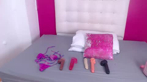 Snapshot of tiny_whore18 chatting on October 6, 2025, 3:31 pm tiny_whore18 online show from October 6, 2025, 3:31 pm