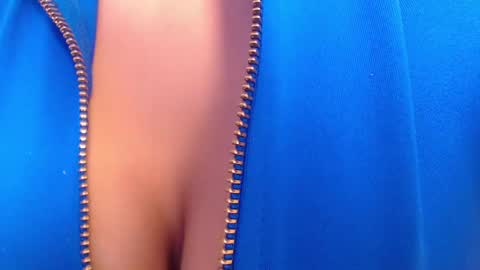 Snapshot of tiny_whore18 chatting on October 21, 2025, 3:57 pm tiny_whore18 online show from October 21, 2025, 3:57 pm