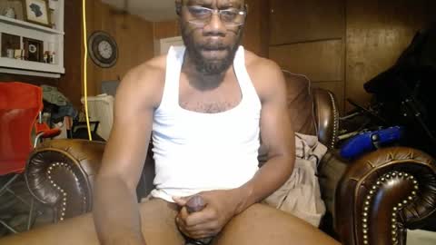 tinycock_1979 online show from October 8, 2025, 6:22 am