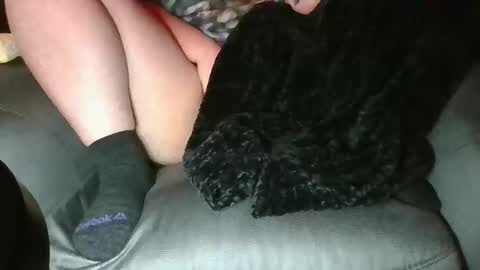 TinyFingerz online show from January 8, 2026, 7:10 am