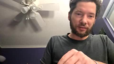 tinyguynicecock online show from March 24, 2026, 6:51 am