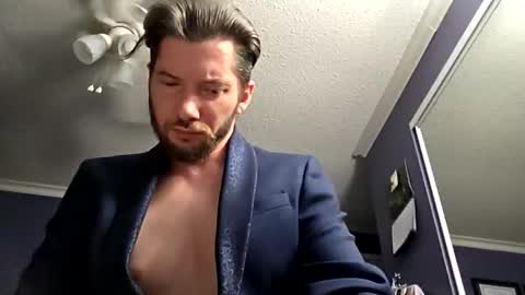 tinyguynicecock online show from May 23, 2026, 8:29 am