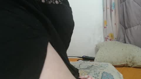 tinyslut66 online show from September 22, 2025, 9:44 am