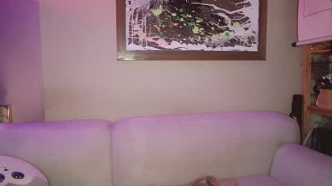 Tipsy Daisy online show from February 5, 2025, 9:25 am