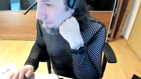 Tirolerboy27 online show from March 9, 2026, 12:31 pm