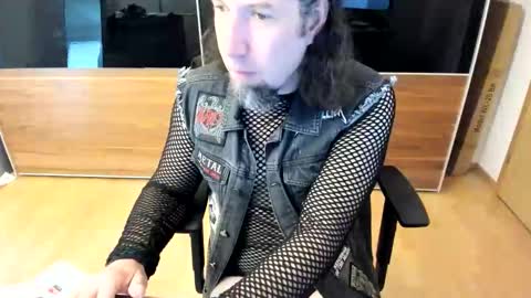 Tirolerboy27 online show from April 28, 2026, 8:19 am