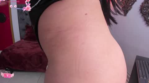 Snapshot of tisha_lau chatting on January 27, 2025, 1:52 pm Tisha online show from January 27, 2025, 1:52 pm