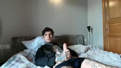 Snapshot of tiswillfuckup chatting on March 3, 2026, 12:00 pm tiswillfuckup online show from March 3, 2026, 12:00 pm