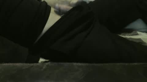 frederic online show from November 9, 2025, 6:33 am