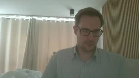 Snapshot of titlovercums chatting on April 19, 2026, 5:29 am titlovercums online show from April 19, 2026, 5:29 am