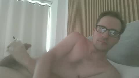 Snapshot of titlovercums chatting on April 25, 2026, 12:02 am titlovercums online show from April 25, 2026, 12:02 am