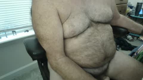 titman98 online show from December 4, 2024, 12:47 pm