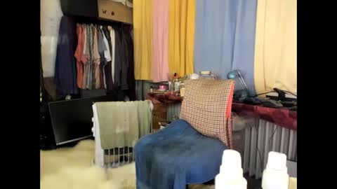 liebe es mich nackt vor der cam zu zeigen online show from October 25, 2025, 8:22 am