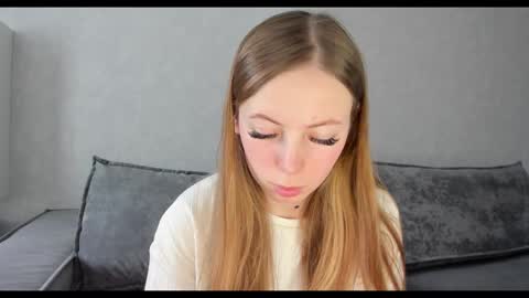 Snapshot of tixxxy chatting on February 14, 2026, 12:02 pm Maria online show from February 14, 2026, 12:02 pm