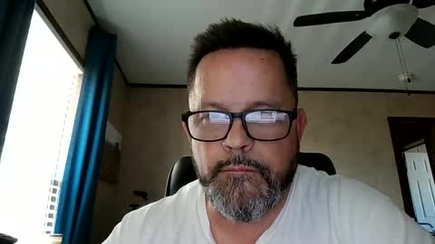 tjhawk86 online show from December 17, 2025, 8:04 pm