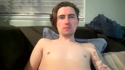 tlayne410 online show from December 23, 2025, 9:51 am