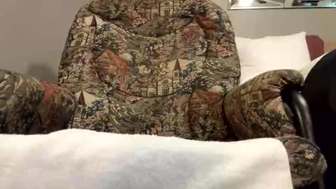 Tmaxx1974 online show from September 14, 2025, 6:51 pm