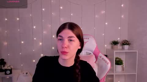 Snapshot of to_your chatting on February 24, 2026, 11:58 pm 2 GMT Mo Tu We Th Fr 10am-4am online show from February 24, 2026, 11:58 pm