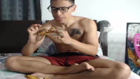 Andres Independent Model online show from February 1, 2026, 1:15 am