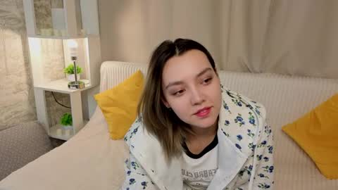 Snapshot of tobivanstrom chatting on April 4, 2026, 5:27 am Lin online show from April 4, 2026, 5:27 am