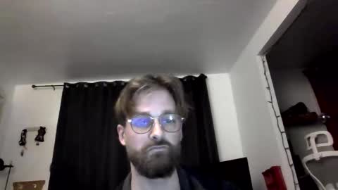 Snapshot of toffbuck chatting on February 20, 2026, 6:19 am ToffBuck online show from February 20, 2026, 6:19 am