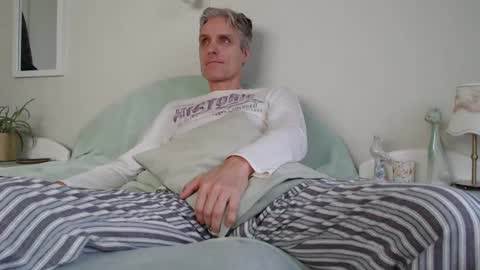 Snapshot of toffmen chatting on December 25, 2024, 7:46 am Daniel Bisexual uncut 20cm online show from December 25, 2024, 7:46 am