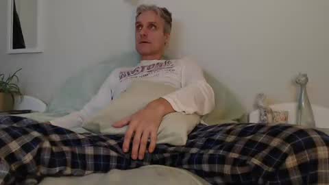 Snapshot of toffmen chatting on December 25, 2024, 2:45 pm Daniel Bisexual uncut 20cm online show from December 25, 2024, 2:45 pm