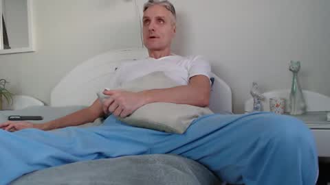Snapshot of toffmen chatting on January 12, 2025, 2:09 pm Daniel Bisexual uncut 20cm online show from January 12, 2025, 2:09 pm