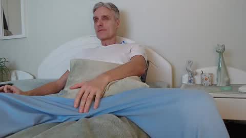 Snapshot of toffmen chatting on January 18, 2025, 2:33 pm Daniel Bisexual uncut 20cm online show from January 18, 2025, 2:33 pm