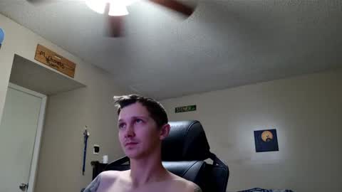 tokensarefun12801 online show from May 8, 2026, 1:49 pm