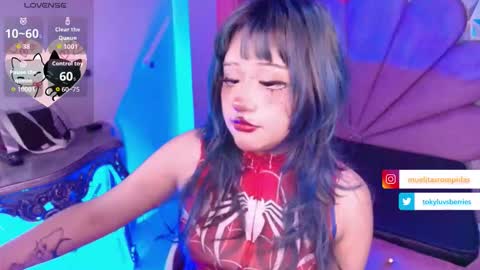 toky         online show from December 14, 2025, 3:23 am