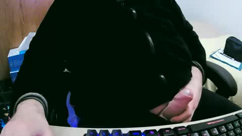 tolon408472 online show from January 18, 2025, 2:14 am