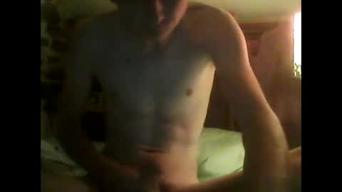 Tom online show from April 9, 2026, 9:42 pm