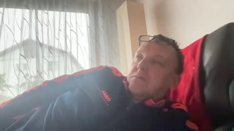 Snapshot of tom6644 chatting on December 22, 2024, 12:16 pm Tom online show from December 22, 2024, 12:16 pm