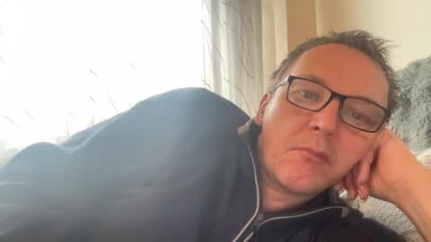 Snapshot of tom6644 chatting on November 15, 2025, 7:38 am Tom online show from November 15, 2025, 7:38 am