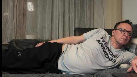 Tom online show from April 5, 2026, 7:33 pm