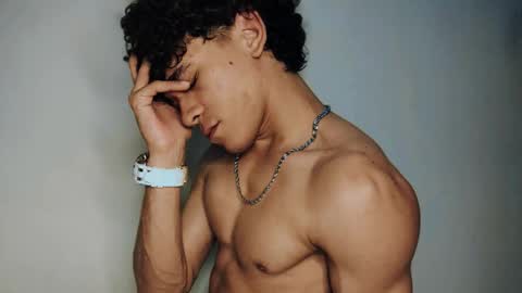 Tom Blue online show from January 16, 2026, 1:15 pm