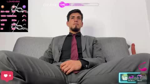 Snapshot of tom_blunt96 chatting on April 24, 2026, 12:29 pm TOM online show from April 24, 2026, 12:29 pm