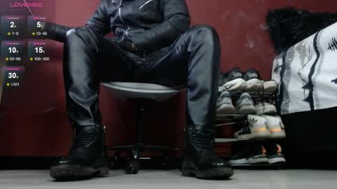 Tom online show from December 9, 2024, 11:15 am