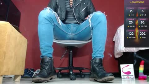 Tom online show from February 11, 2025, 12:05 pm