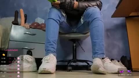 Tom online show from February 12, 2026, 1:28 pm