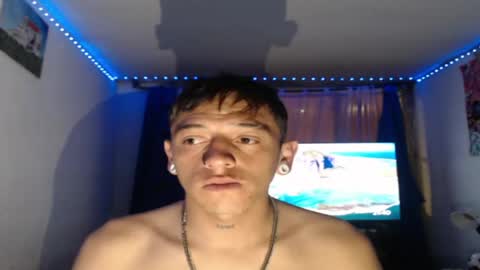 tomas_turbado_ online show from May 20, 2026, 2:40 am