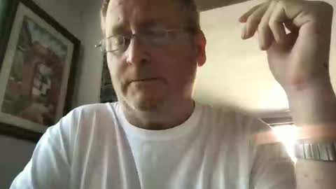 Snapshot of tomascausa chatting on December 12, 2024, 7:04 pm Hola online show from December 12, 2024, 7:04 pm